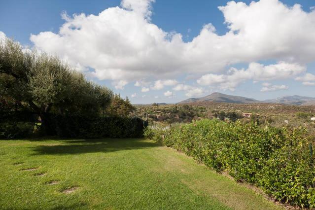 Residenza Costasmeraldina Porto Rotondo Buitenkant foto