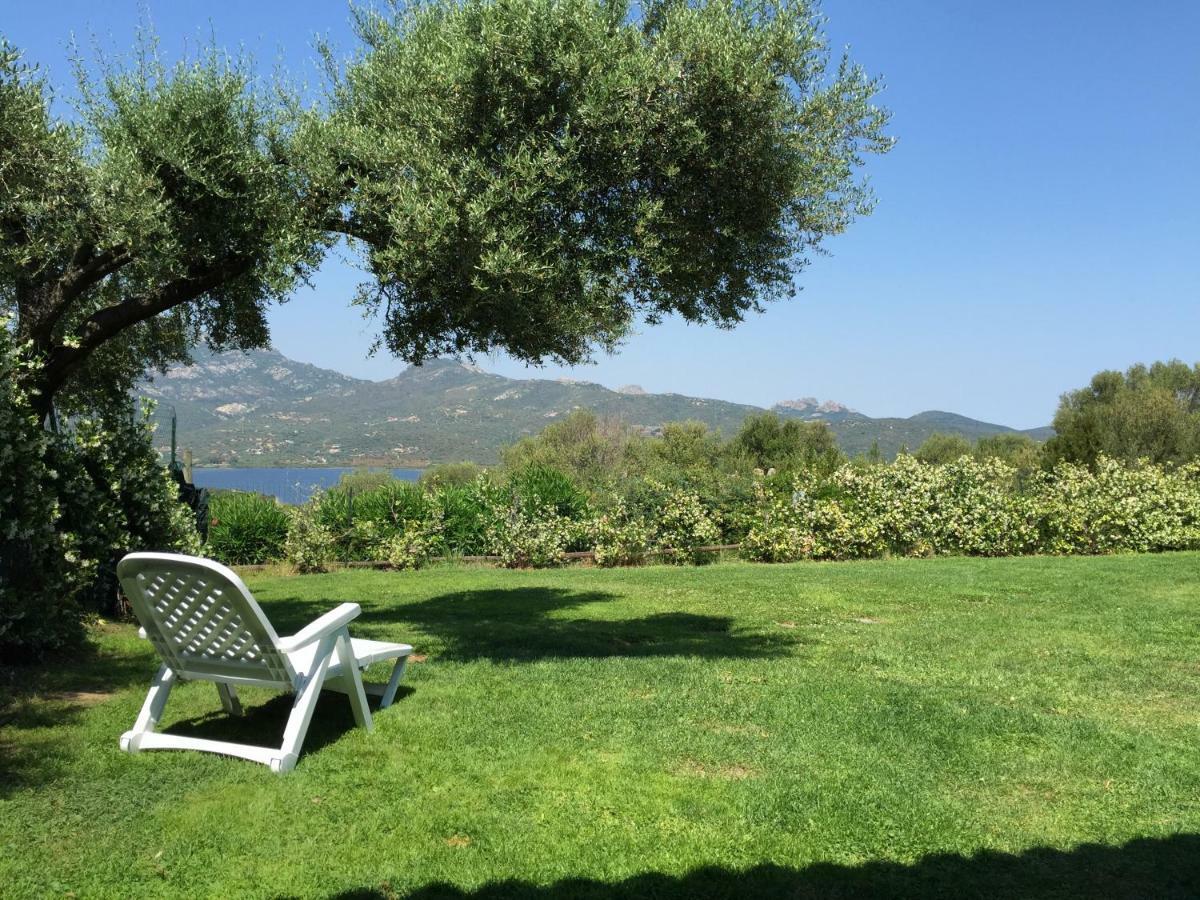 Residenza Costasmeraldina Porto Rotondo Buitenkant foto